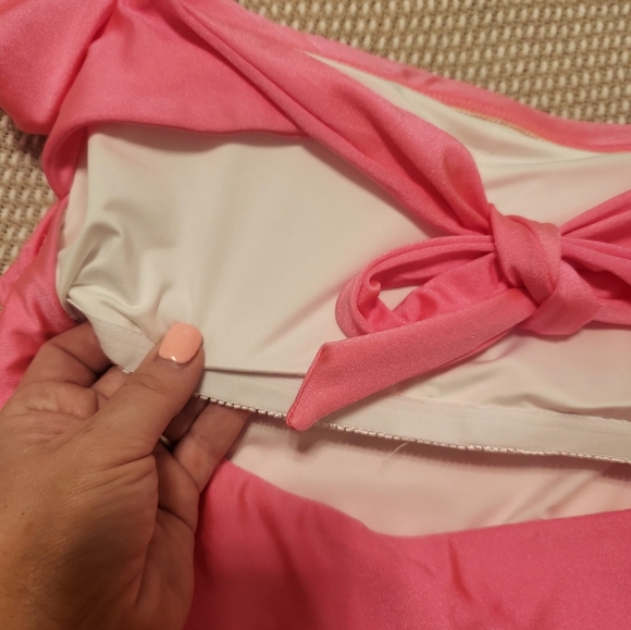 Pink Desert x Sassyredlips Sarah swimsuit - Picture 5 of 9